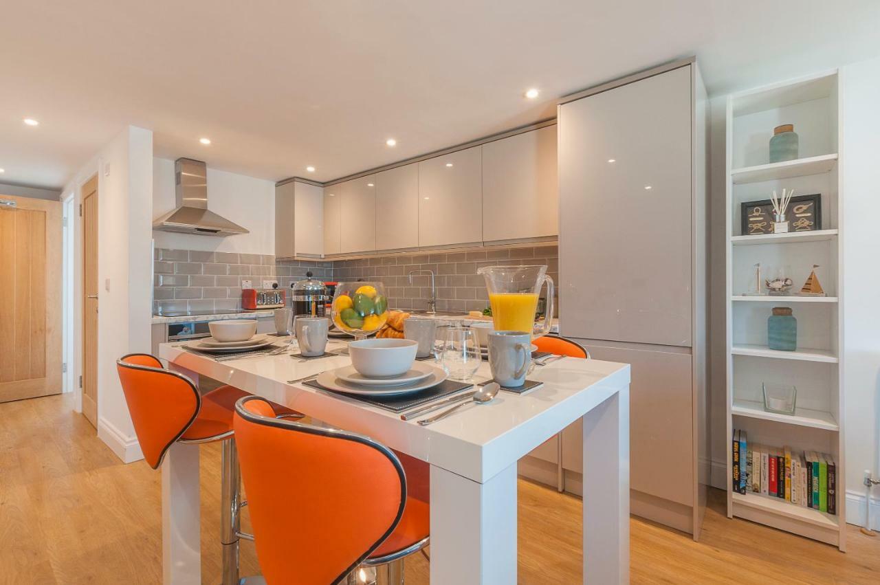 Pure B - Exceptional Views Of Tamar & Royal William Yard With Free Parking & Wifi Apartment Plymouth Luaran gambar
