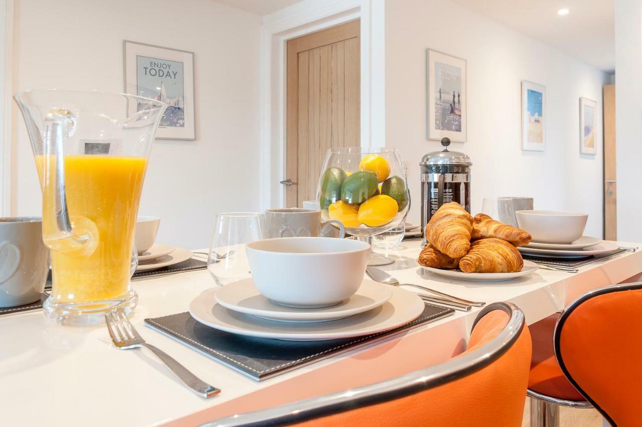 Pure B - Exceptional Views Of Tamar & Royal William Yard With Free Parking & Wifi Apartment Plymouth Luaran gambar